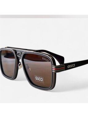 Gucci Square Aviator Sunglasses in Black with Brown Lenses